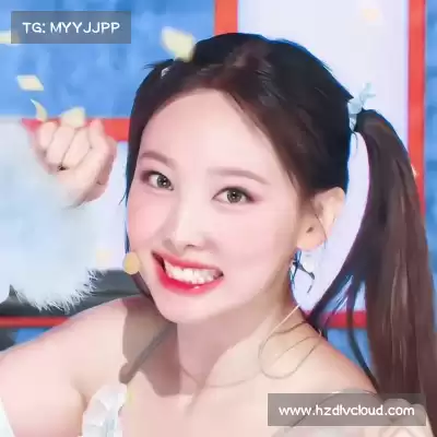 莫青